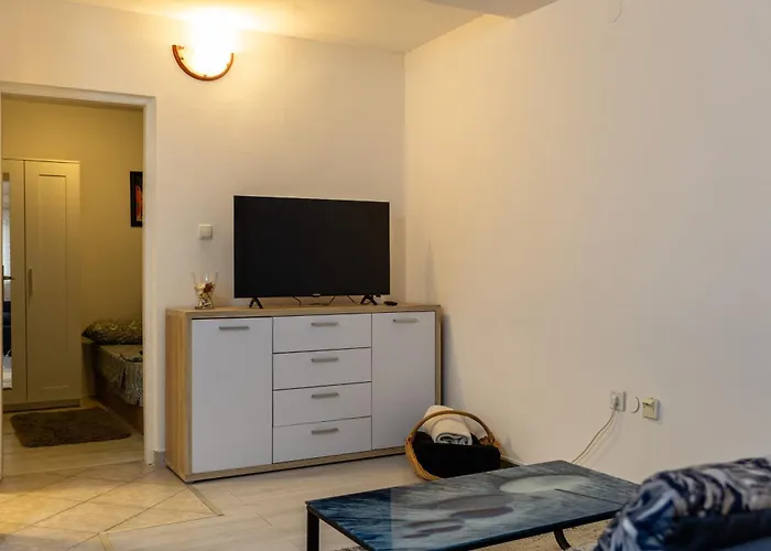 Apartment Nikol